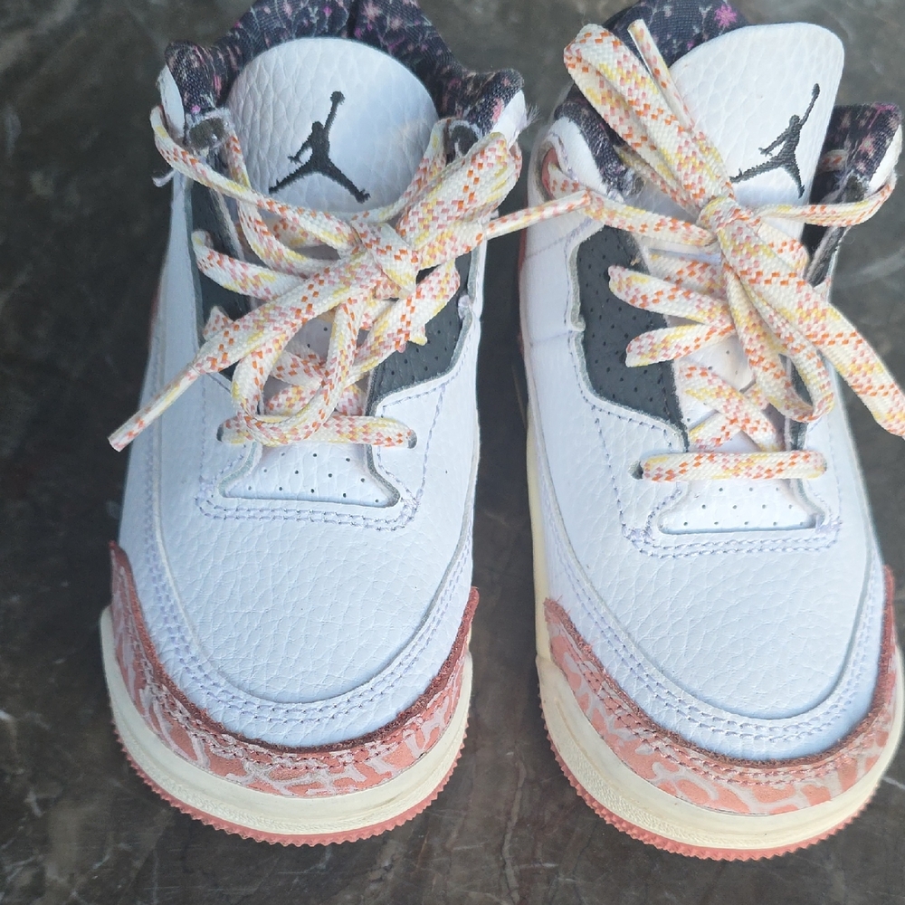 Jordan Air Jordan 3 Retro 'Vintage Floral' Size 8C